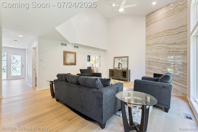 6258 Lindsay Ct, West Bloomfield, MI 48324 - photo 14