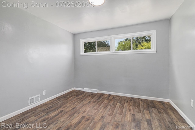 8301 Dodge Ave, Warren, MI 48089 - photo 11