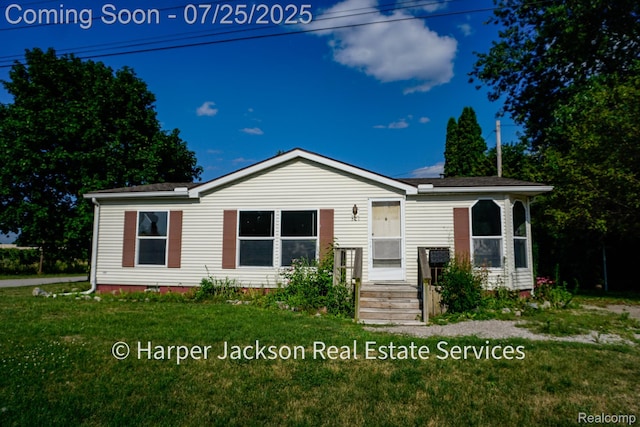 501 S Saginaw St, Durand, MI 48429 - photo 1
