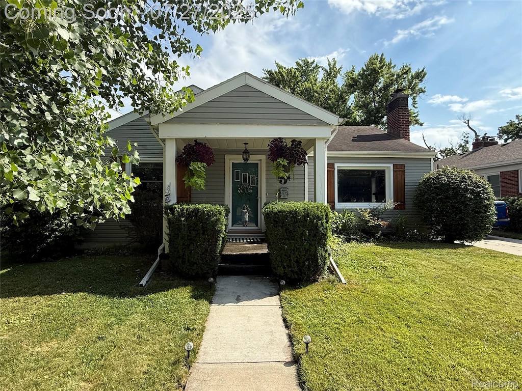 1506 E Mount Hope Ave, Lansing, MI 48910 - photo 1
