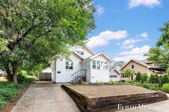 1410 Union Ave NE, Grand Rapids, MI 49505 - photo 1