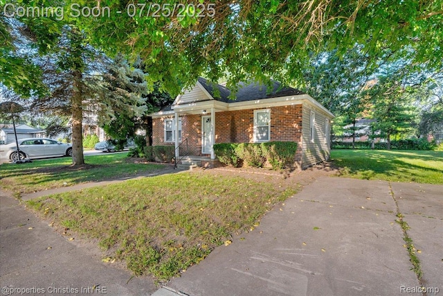 6028 Edmund St, Romulus, MI 48174 - photo 1