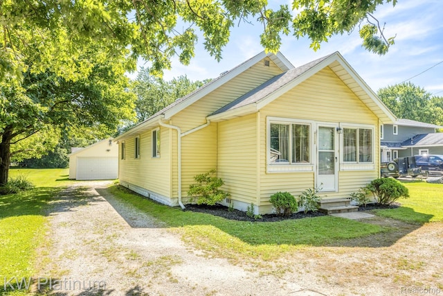 4112 Bonisteel Rd, Fort Gratiot, MI 48059 - photo 1