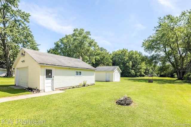 4112 Bonisteel Rd, Fort Gratiot, MI 48059 - photo 5