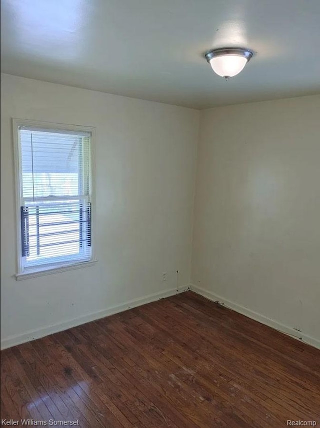 11685 Beaconsfield St, Detroit, MI 48224 - photo 6