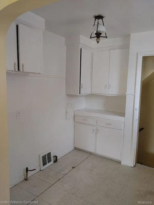 11685 Beaconsfield St, Detroit, MI 48224 - photo 9
