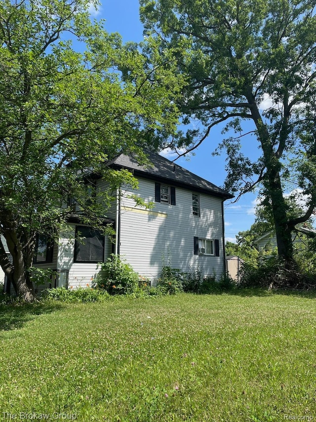 205 W Dayton St, Flint, MI 48505 - photo 26