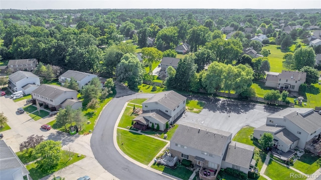 12266 Woodside Dr, Grand Blanc, MI 48439 - photo 20