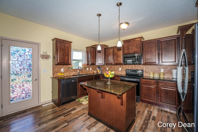 4618 Quaker Hill Ct, Kentwood, MI 49512 - photo 12