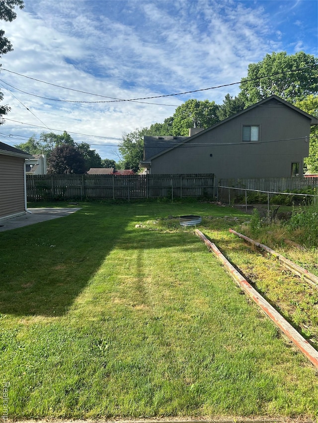213 Robertson St, Mount Clemens, MI 48043 - photo 4