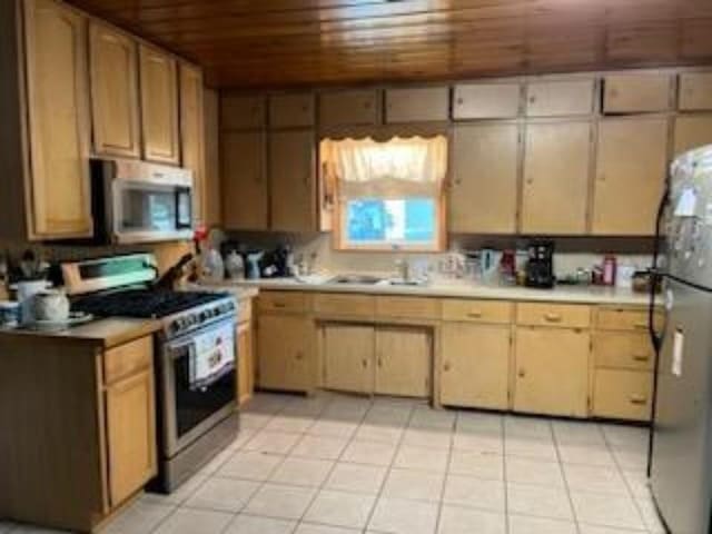 5314 E 16th St, Au Gres, MI 48703 - photo 17