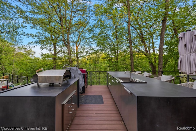 7371 Lindenmere Dr, Bloomfield Hills, MI 48301 - photo 9