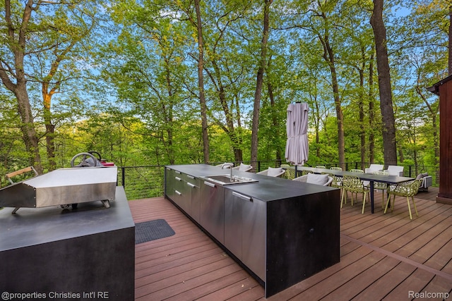 7371 Lindenmere Dr, Bloomfield Hills, MI 48301 - photo 8