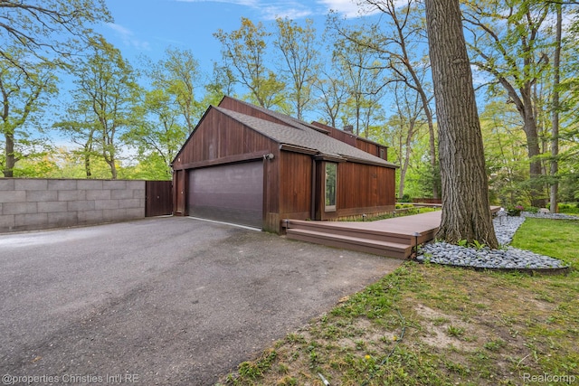 7371 Lindenmere Dr, Bloomfield Hills, MI 48301 - photo 68