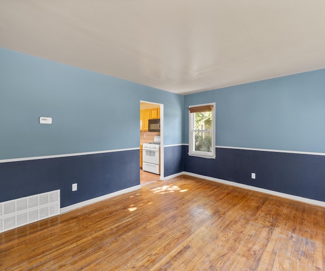 1099 Hawthorne Ave, Ypsilanti, MI 48198 - photo 6