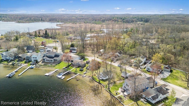 9623 Winston Rd, Pinckney, MI 48169 - photo 1