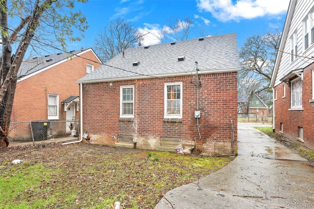 9233 Mckinney St, Detroit, MI 48224 - photo 25