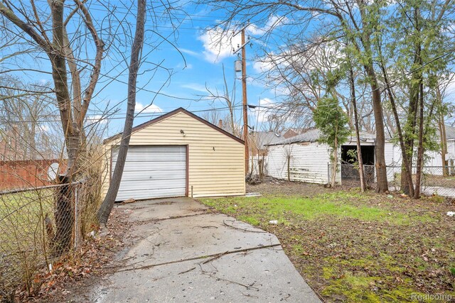 9233 Mckinney St, Detroit, MI 48224 - photo 24