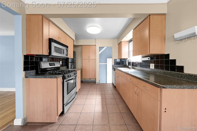 8272 Coolidge, Center Line, MI 48015 - photo 13