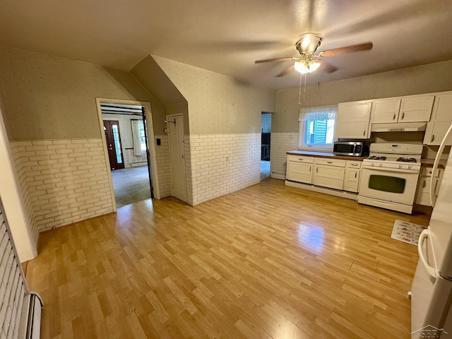 409 Smith St, East Tawas, MI 48730 - photo 21