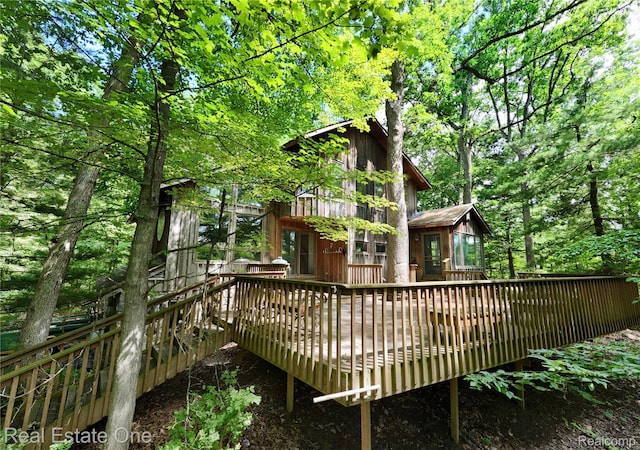 530 W Oakley Park Rd, Commerce Twp, MI 48390 - photo 3