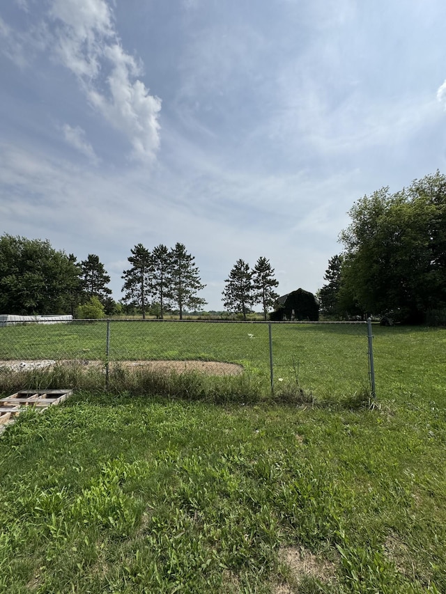 6828 Shuman Rd, Sunfield, MI 48890 - photo 9