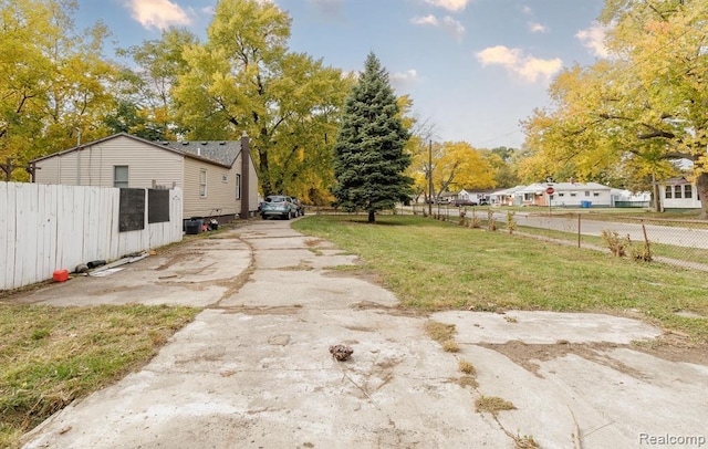5315 Edgewood St, Dearborn Heights, MI 48125 - photo 9