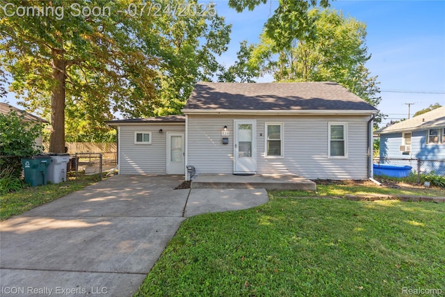 326 W Granet Ave, Commerce Twp, MI 48030 - photo 2
