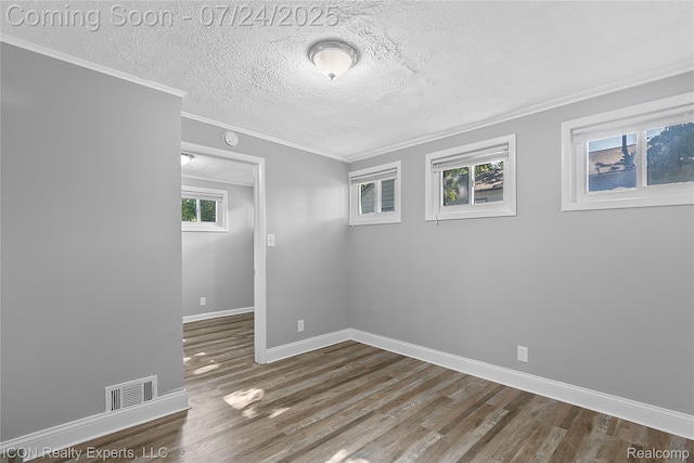 326 W Granet Ave, Commerce Twp, MI 48030 - photo 12