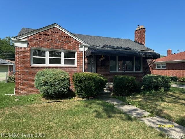19703 Roscommon St, Harper Woods, MI 48225 - photo 3