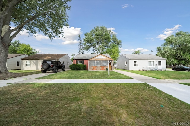 6018 Harrison St, Garden City, MI 48135 - photo 3