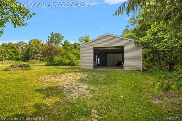 157 E Elmwood, Leonard, MI 48367 - photo 17