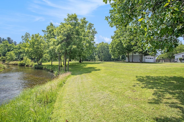 610 E Hanover St, Marshall, MI 49068 - photo 3