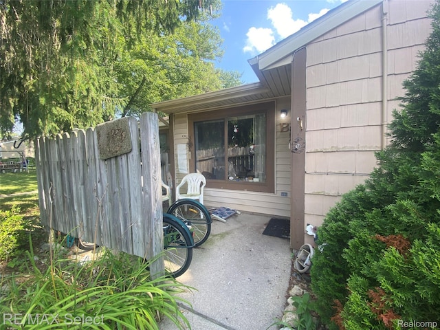 2110 Phillips Ave, Holt, MI 48842 - photo 16