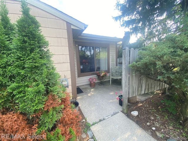 2110 Phillips Ave, Holt, MI 48842 - photo 15