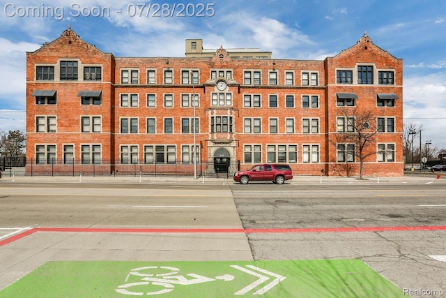 6533 E Jefferson Ave Unit 502, Detroit, MI 48207 - photo 1
