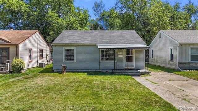5942 Harrison St, Westland, MI 48135 - photo 2