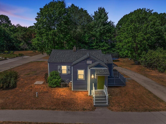 2087 W 32nd St, Holland, MI 49423 - photo 1