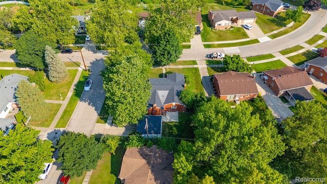 20195 River Oaks Dr, Dearborn Heights, MI 48127 - photo 42