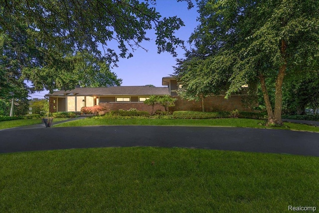 2300 Pine Lake Rd, West Bloomfield, MI 48324 - photo 1