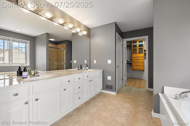 1632 Blushing Ct, Rochester Hills, MI 48307 - photo 23