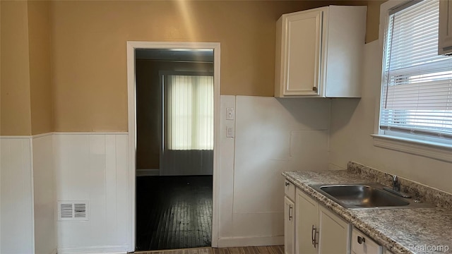 16164 Ward St, Detroit, MI 48235 - photo 3