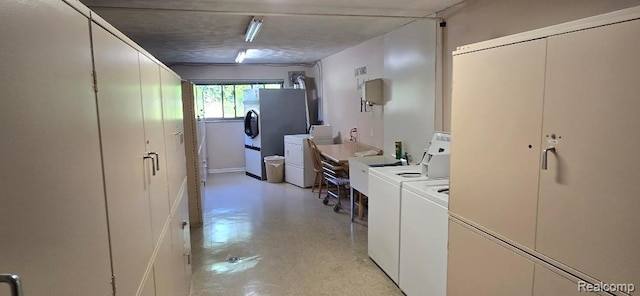 995 N Cass Lake Rd Unit 142, Waterford, MI 48328 - photo 14