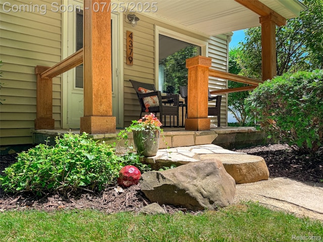 4379 Cedar Ave, West Bloomfield, MI 48323 - photo 2