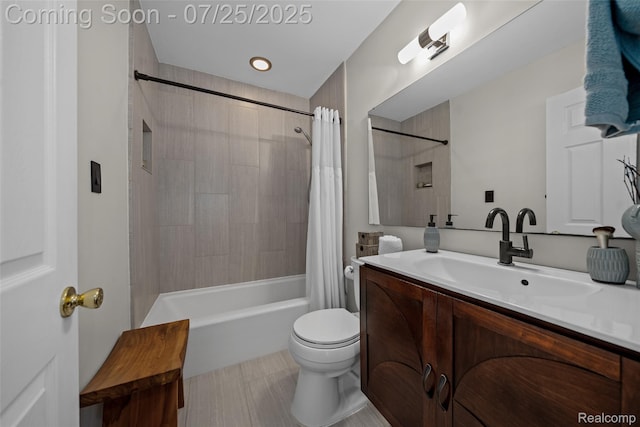 4379 Cedar Ave, West Bloomfield, MI 48323 - photo 15