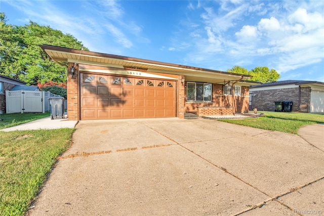 35442 Sunset Dr, Sterling Heights, MI 48312 - photo 2