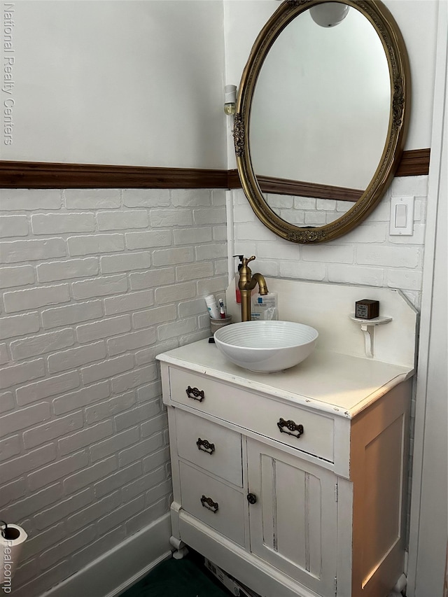 235 N Calhoun St, Lapeer, MI 48446 - photo 15