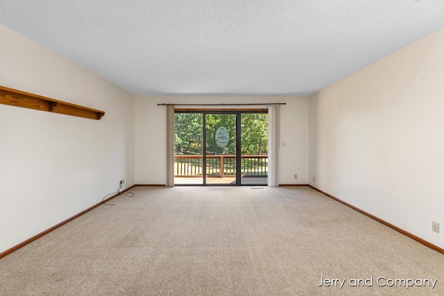 313 Maple Creek Ct, Holland, MI 49423 - photo 3