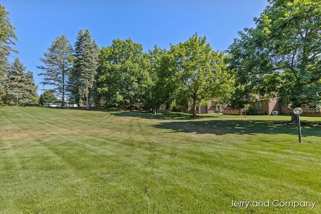 313 Maple Creek Ct, Holland, MI 49423 - photo 19