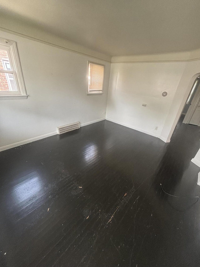 9768 Manistique St, Detroit, MI 48224 - photo 2